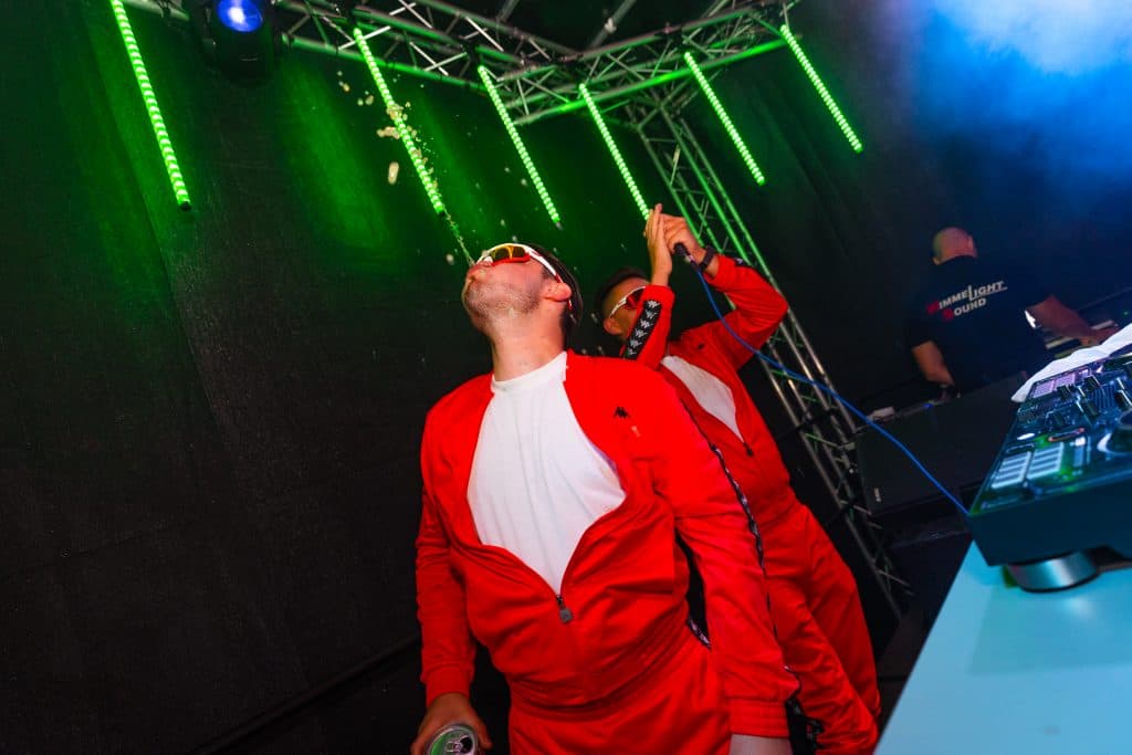 Gonzo und Bonzo – Steebeisser Party — Foto 8